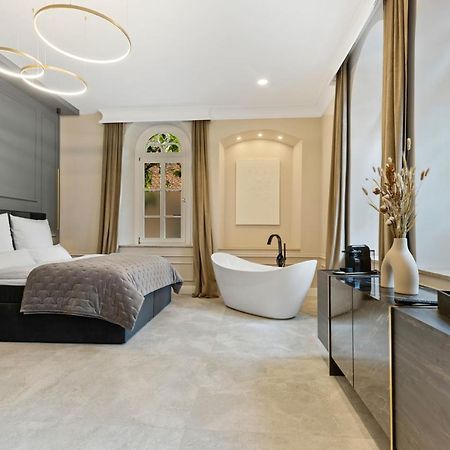Boutique Rooms I Luxus Suite I Center I Boxspring Augsburg Dış mekan fotoğraf