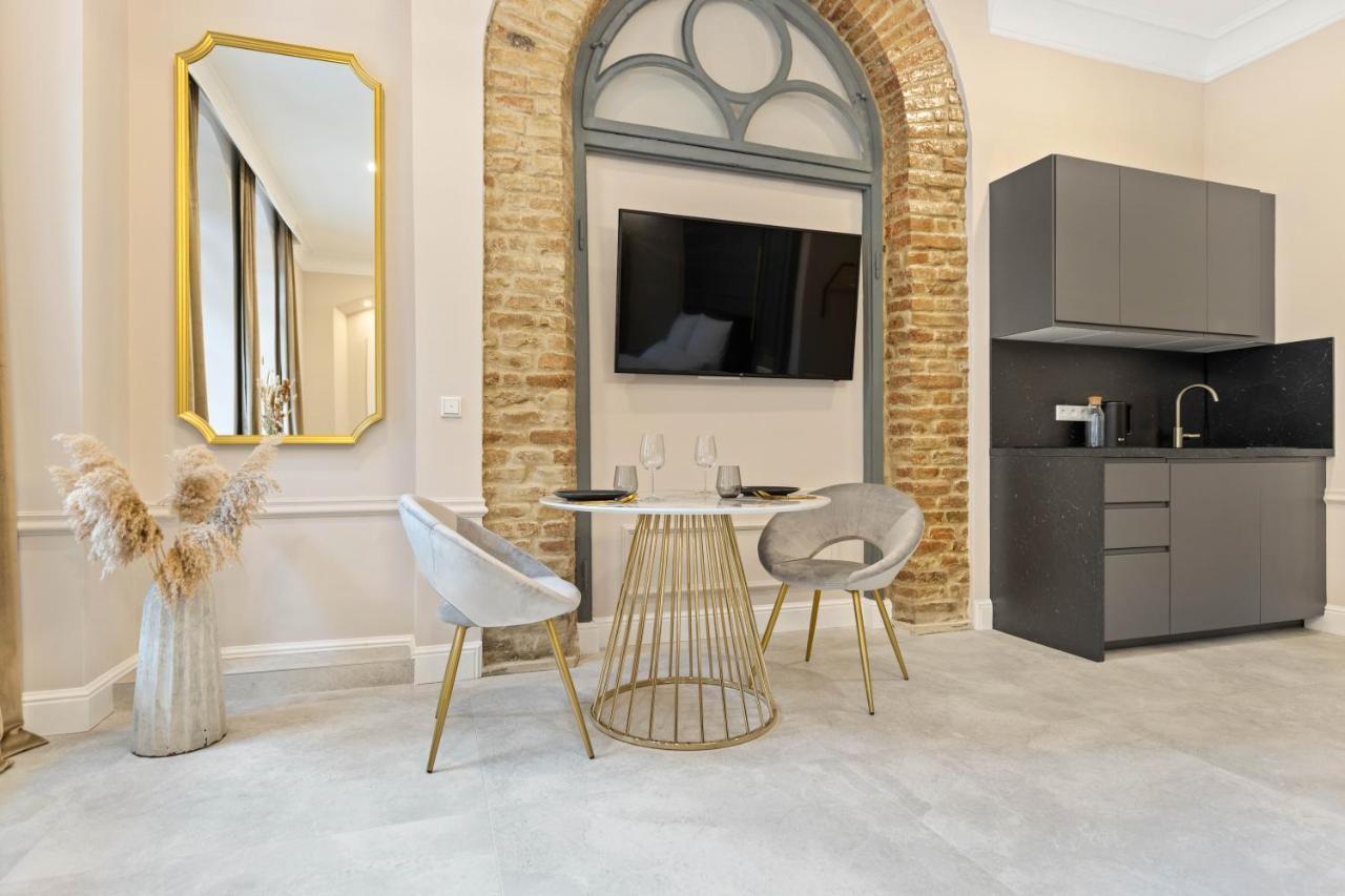 Boutique Rooms I Luxus Suite I Center I Boxspring Augsburg Dış mekan fotoğraf